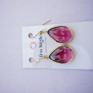 Sustainable fashion earrings made from recycled glass and pure brass.
