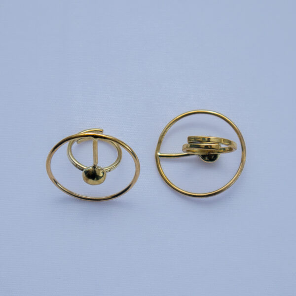 Adjustable minimalistic brass bracelet with an elegant finish.